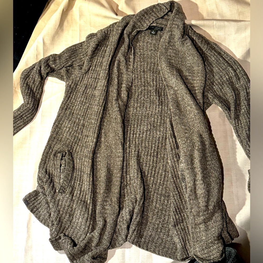 Barefoot dreams cozychic cardigan with pockets